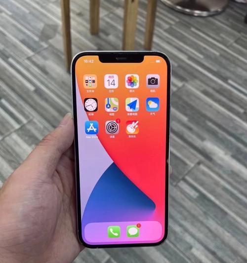 选择iPhone12还是iPhone12Pro？如何入手？（比较购买两款手机，以及购买建议）