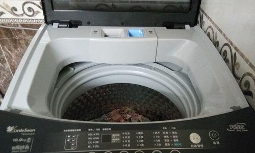 解锁洗衣机童锁的方法（轻松应对洗衣机童锁问题，快速解锁洗衣机童锁）