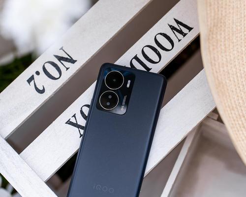 如何使用IQOOZ6手机的自动关机功能（轻松掌握自动关机功能，提升手机使用体验）