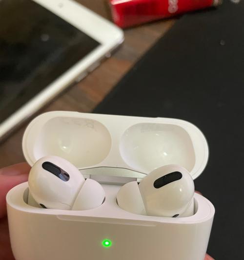 AirPodsPro进水处理方法（教你如何正确处理AirPodsPro进水情况，避免损坏）