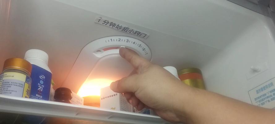 如何处理冰柜冰箱结冰问题（简单有效的解决方法）