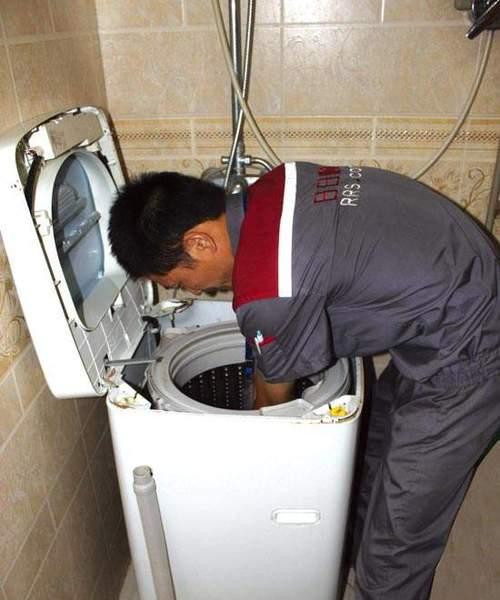 解决LG洗衣机水位传感器故障的方法（水位传感器坏了）