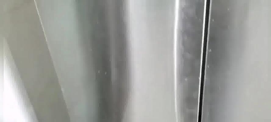 美菱冰箱显示故障代码e3的维修方法（解决冰箱e3故障代码的实用技巧）