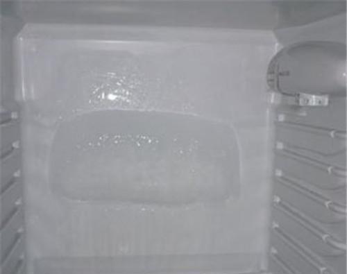 冰箱制冷不结冰的原因（揭秘冰箱制冷失效的可能原因及解决方法）