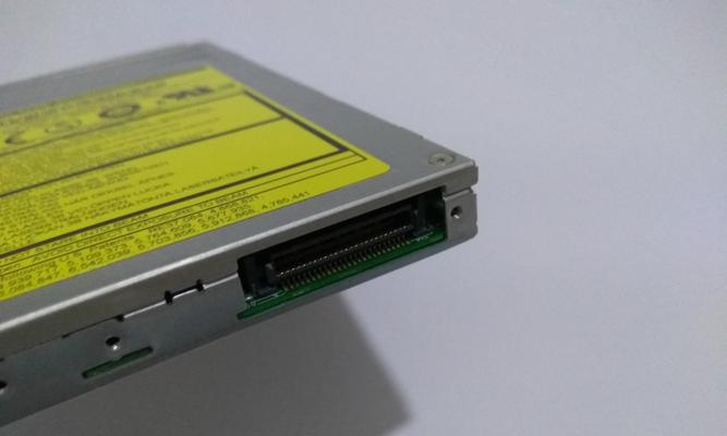 如何使用DVD刻录机进行光盘刻录（简单易学的DVD刻录方法和步骤）