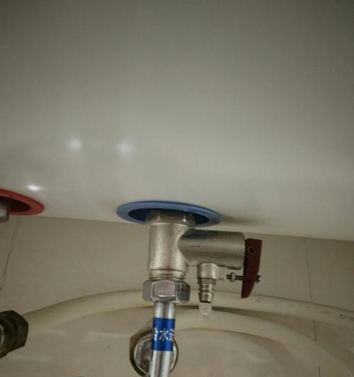 热水器漏水的原因及处理方法(探究热水器漏水的根源及解决方案)