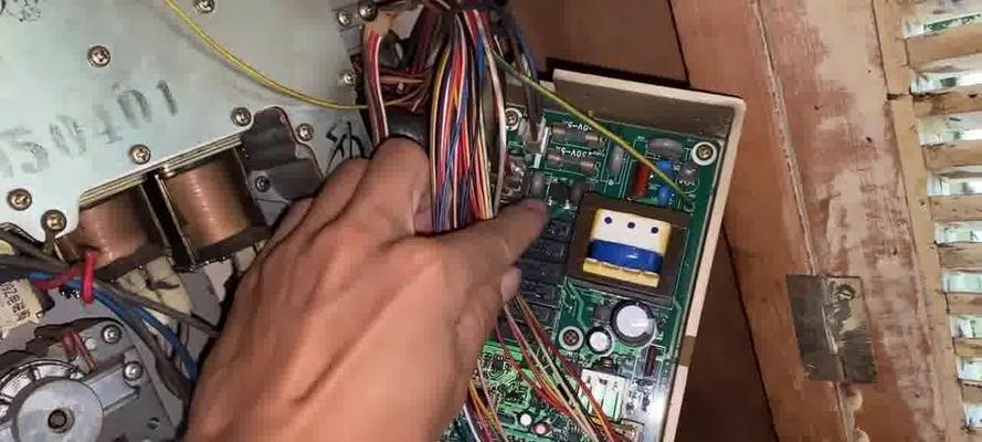 百得燃气热水器间歇E2故障处理方法(百得热水器E2故障原因及解决方案)
