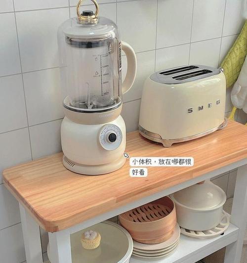 如何有效地收纳台式饮水机水杯（简单实用的收纳方法让台式饮水机水杯井然有序）