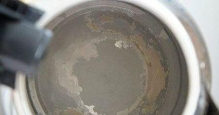 净水器水垢处理方法（轻松解决净水器内的顽固水垢问题）