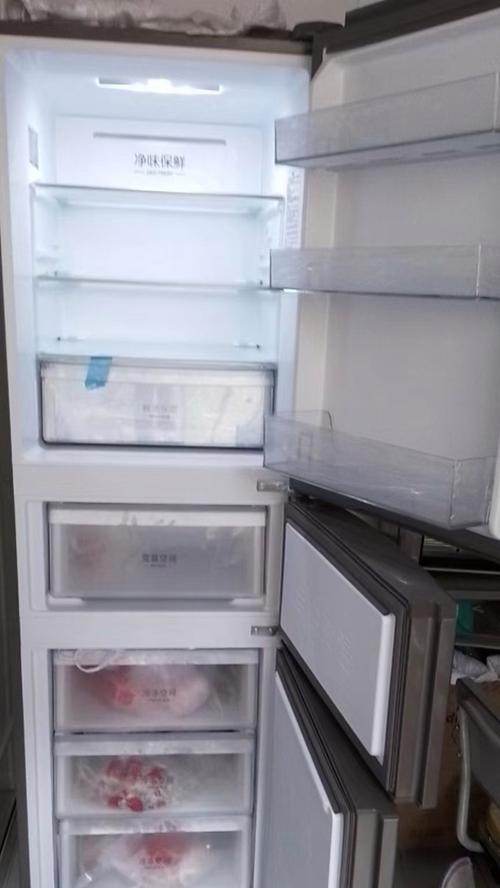 海尔冰箱清洗指南（轻松清洁）
