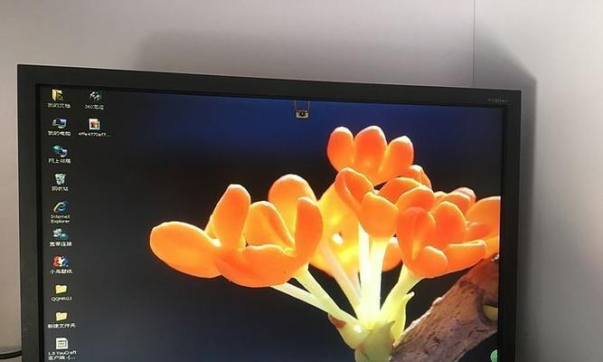 解决显示器粘贴在桌面上的问题（有效方法与实用技巧让显示器固定在桌面上）