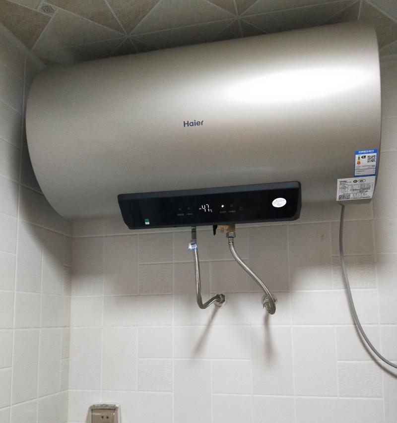 如何解决夏天热水器滴水过热问题（夏天热水器滴水过热问题的原因和解决方法）