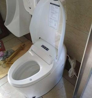 摩普马桶冲水不畅的原因及解决方法（遇到马桶冲水不畅时）