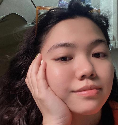 没有内摄的手机如何实现自拍？