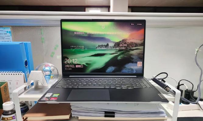 联想小新投影仪调焦的正确方法是什么？