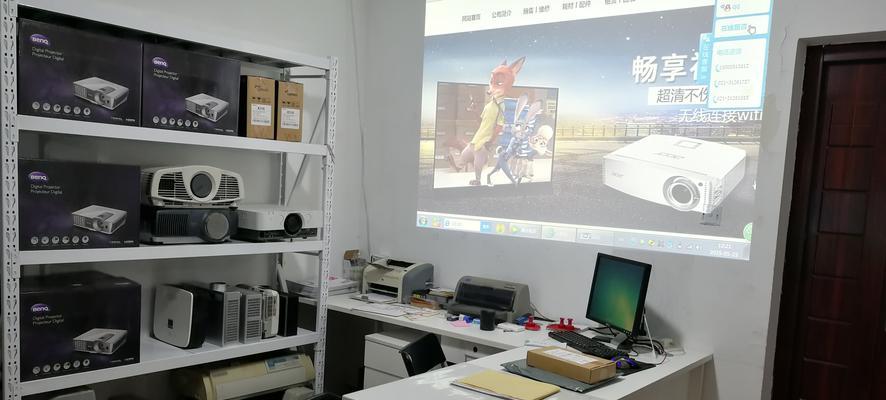投影仪电源相数及其原因是什么？