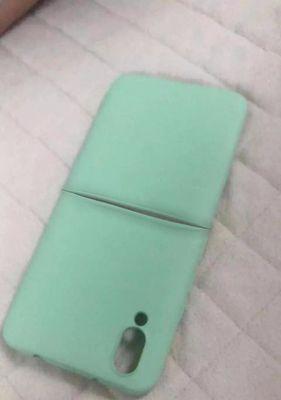 手机壳上的照片怎么去除？如何更换手机壳上的照片？