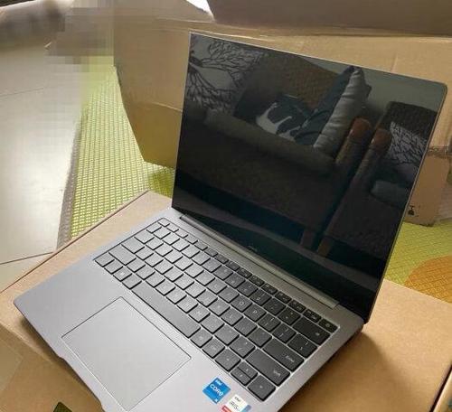 网上买笔记本电脑保修是怎么保修？电脑核心线程如何查看配置？
