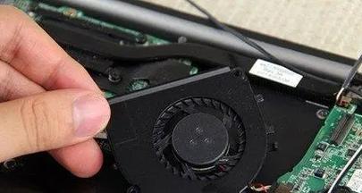 电脑风扇噪音大如何解决？清洁电脑风扇时应注意什么？
