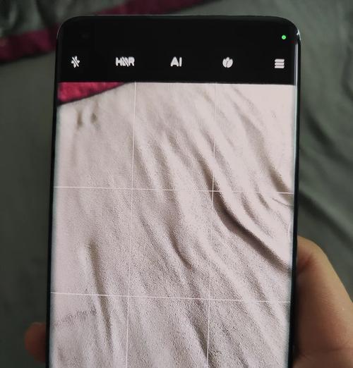 手机摄像头对焦问题如何解决？磁铁对焦有何影响？