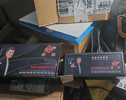 充锂电瓶的充电器应该是多少伏？如何选择合适的电压？