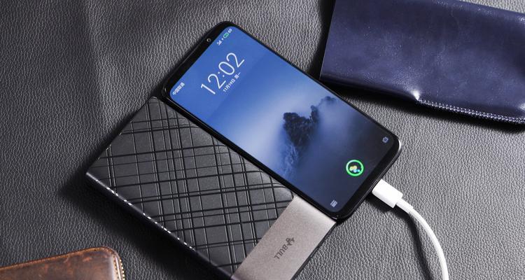 公牛移动电源9990怎么样？性能特点有哪些？