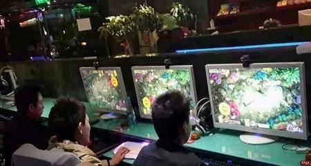 四人合玩游戏机的玩法是什么？多人游戏时如何操作？